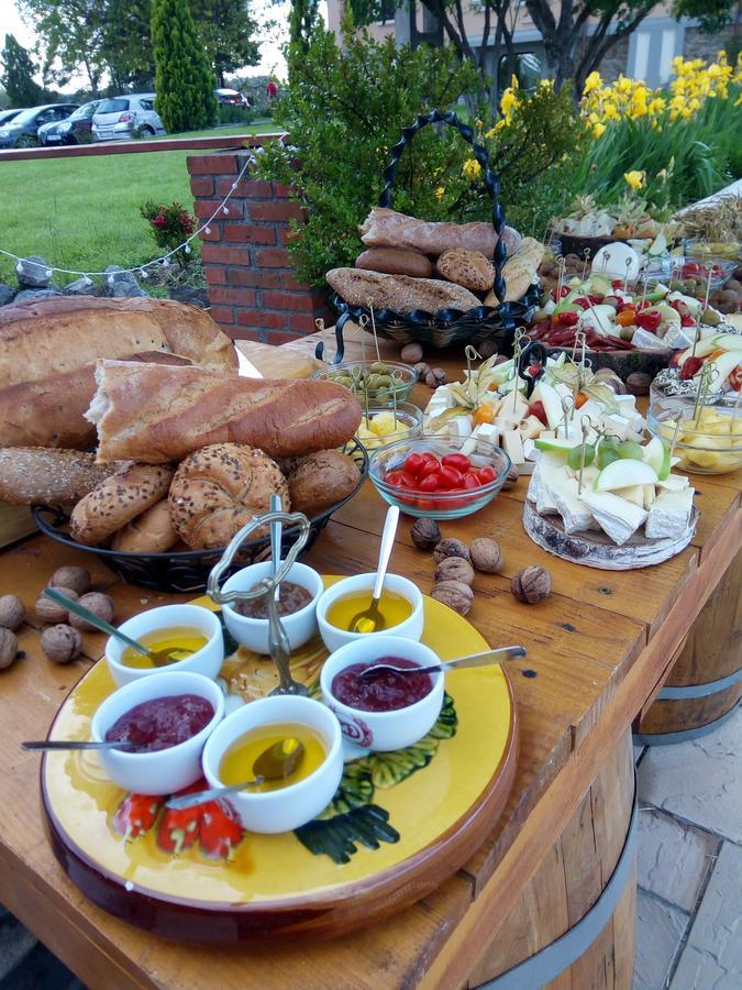 Casa Danielescu Hotel Targu Jiu Luaran gambar