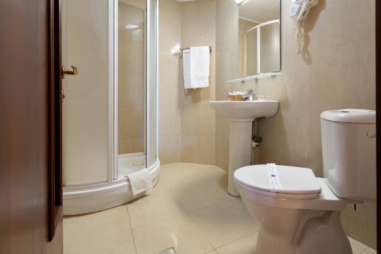 Casa Danielescu Hotel Targu Jiu Luaran gambar