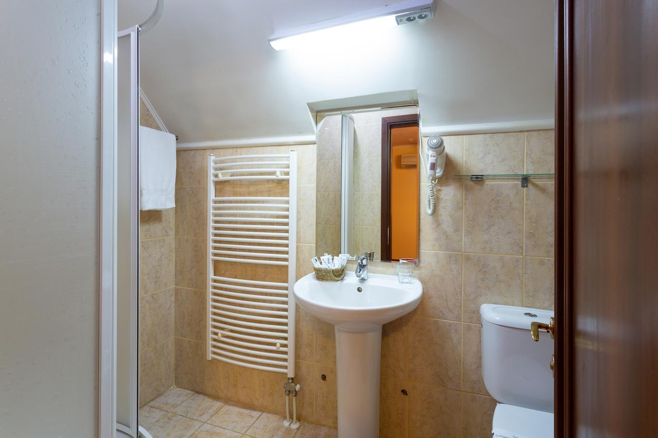 Casa Danielescu Hotel Targu Jiu Luaran gambar